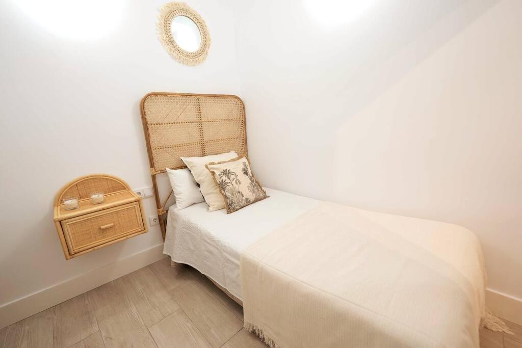 Apartamento A Estrenar En Calle Alcazares Севілья Екстер'єр фото